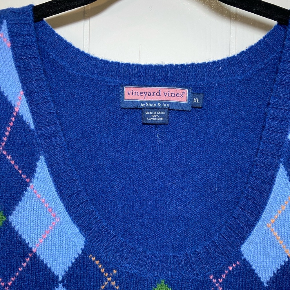 Vineyard Vines Shepherd & Ian 100% Lambswool Blue and Green Argyle Knit Vest - Picture 3 of 8